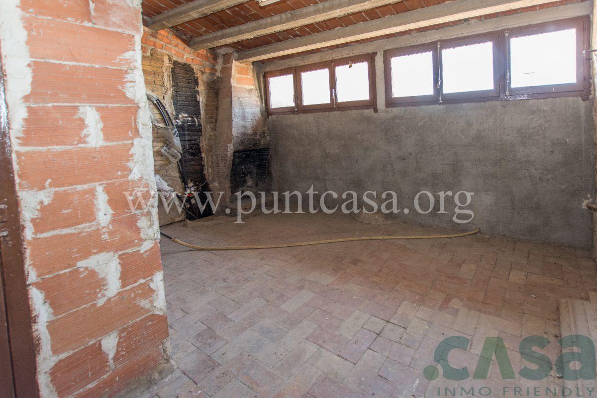 For sale of house in Verdú