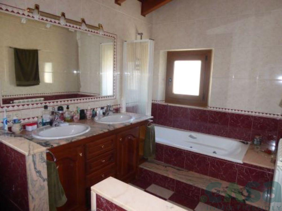 For sale of house in Llívia