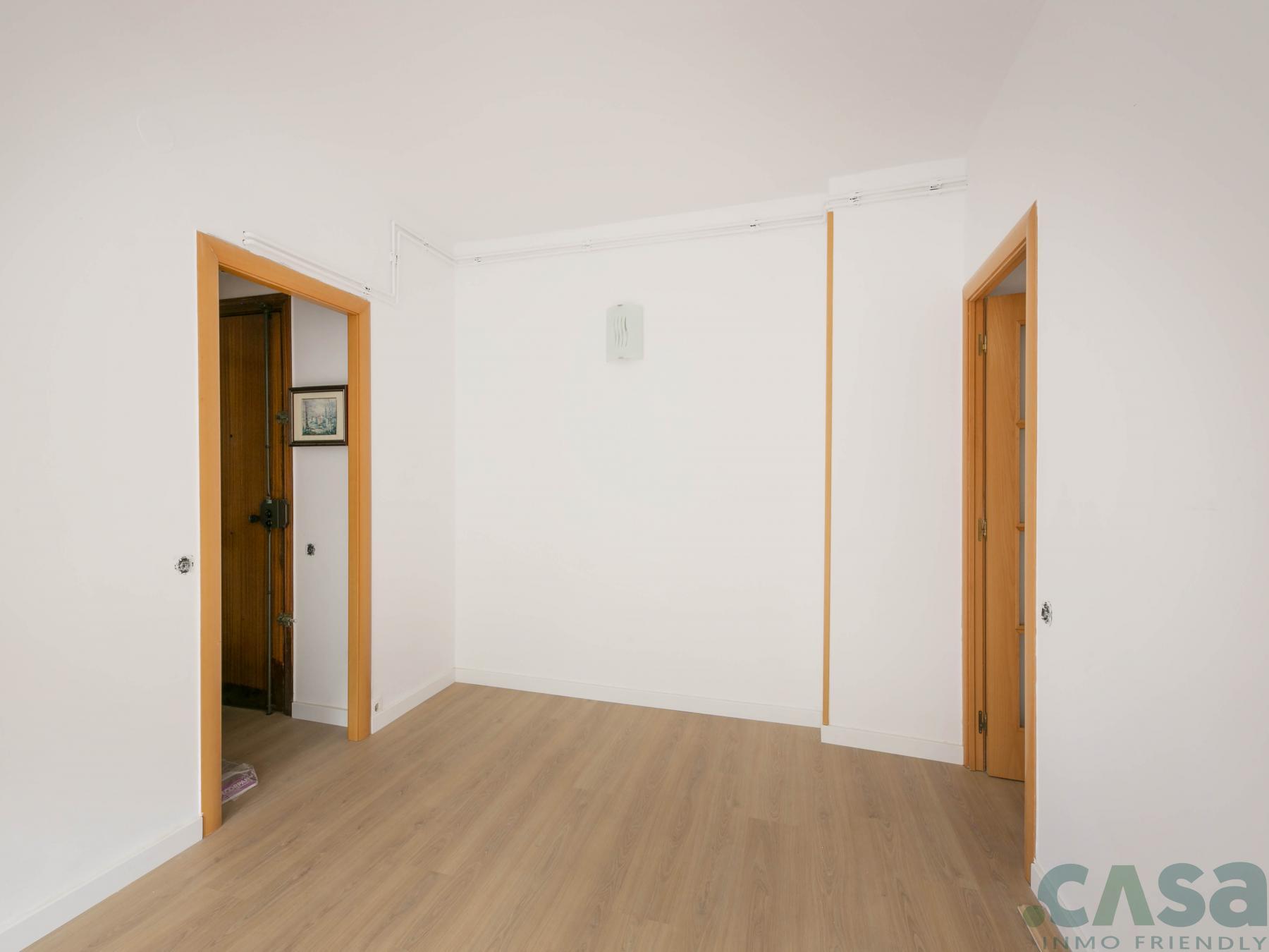 For sale of flat in Barcelona