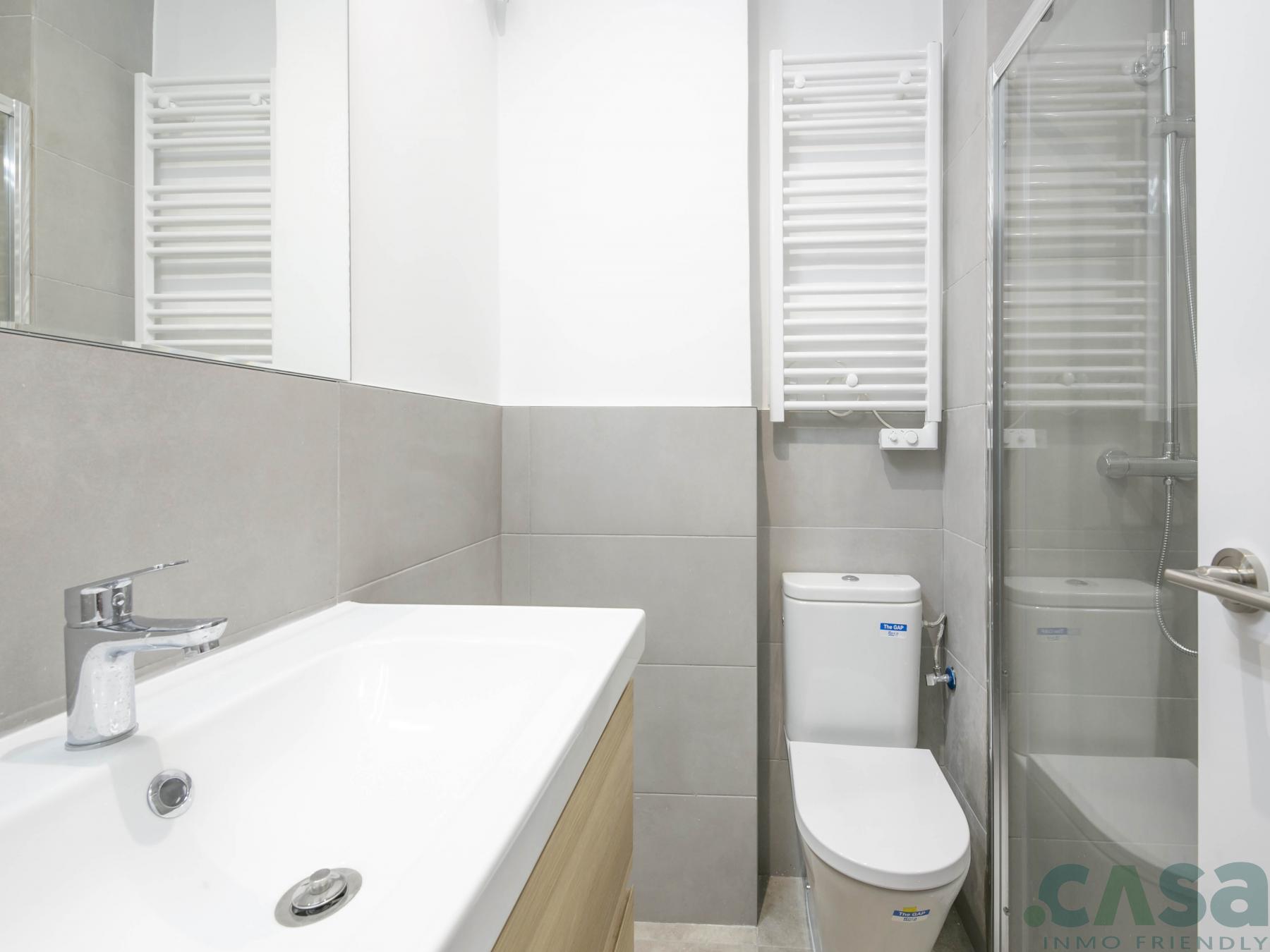 For sale of flat in Barcelona