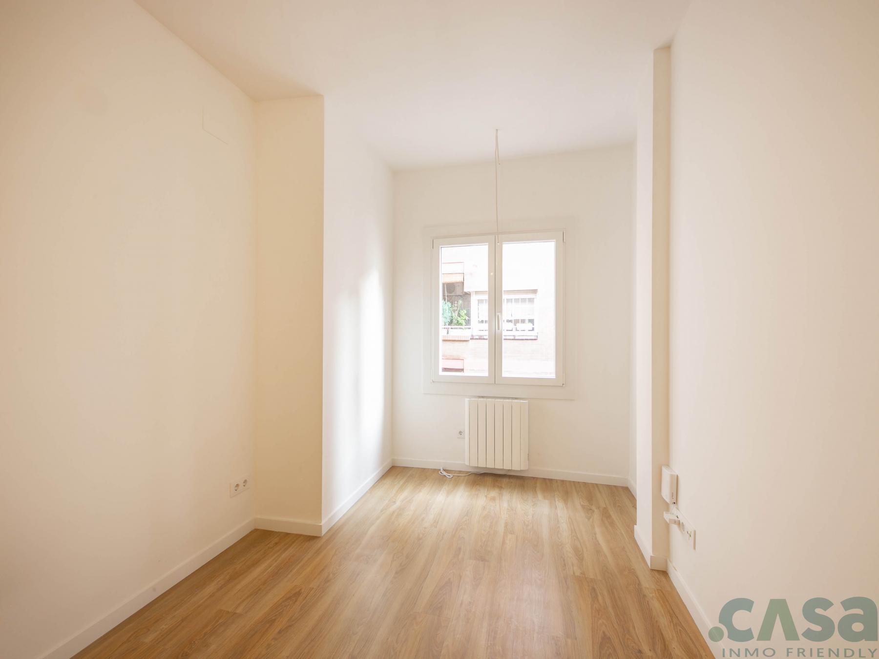 For sale of flat in Barcelona