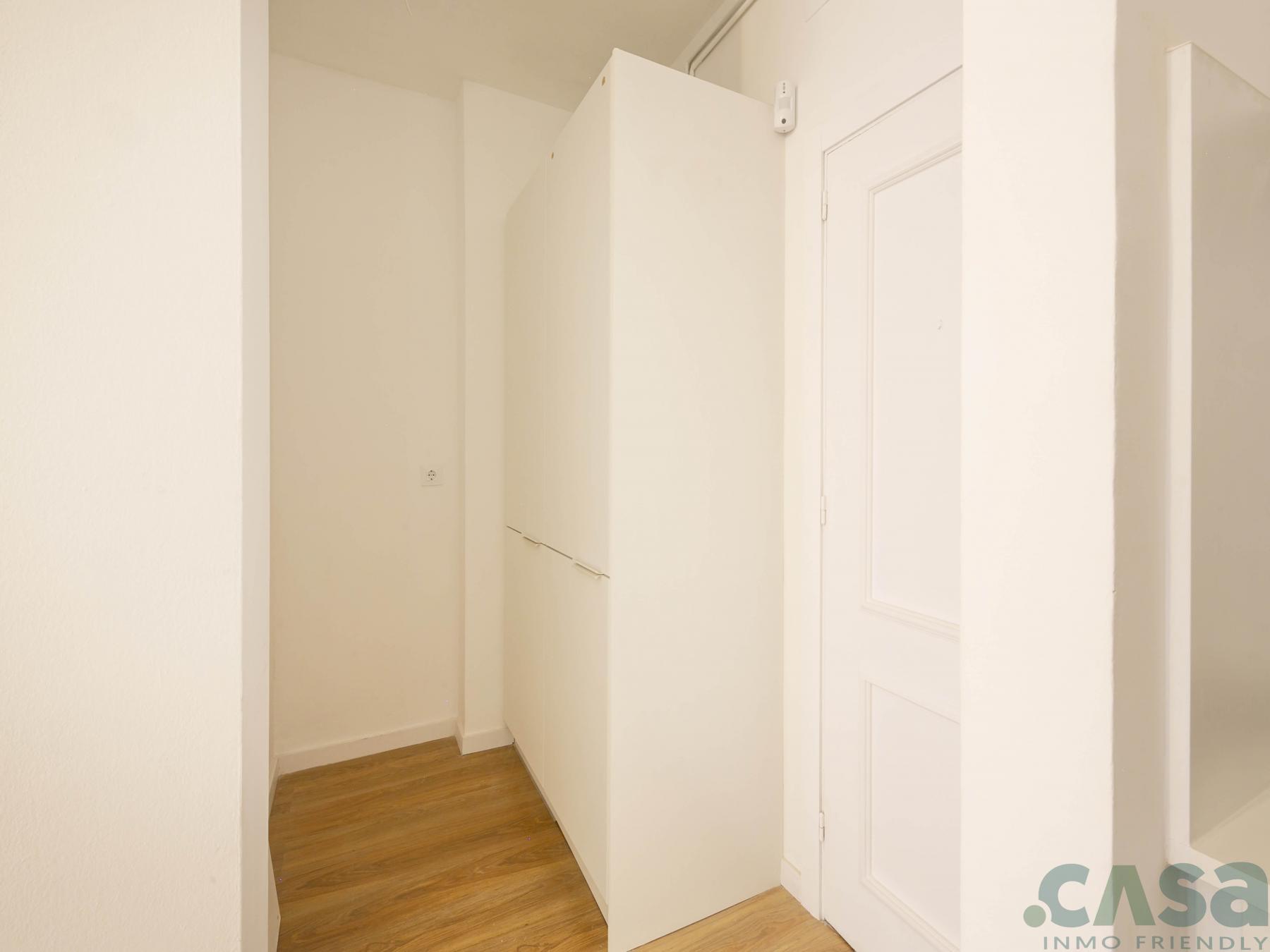 For sale of flat in Barcelona