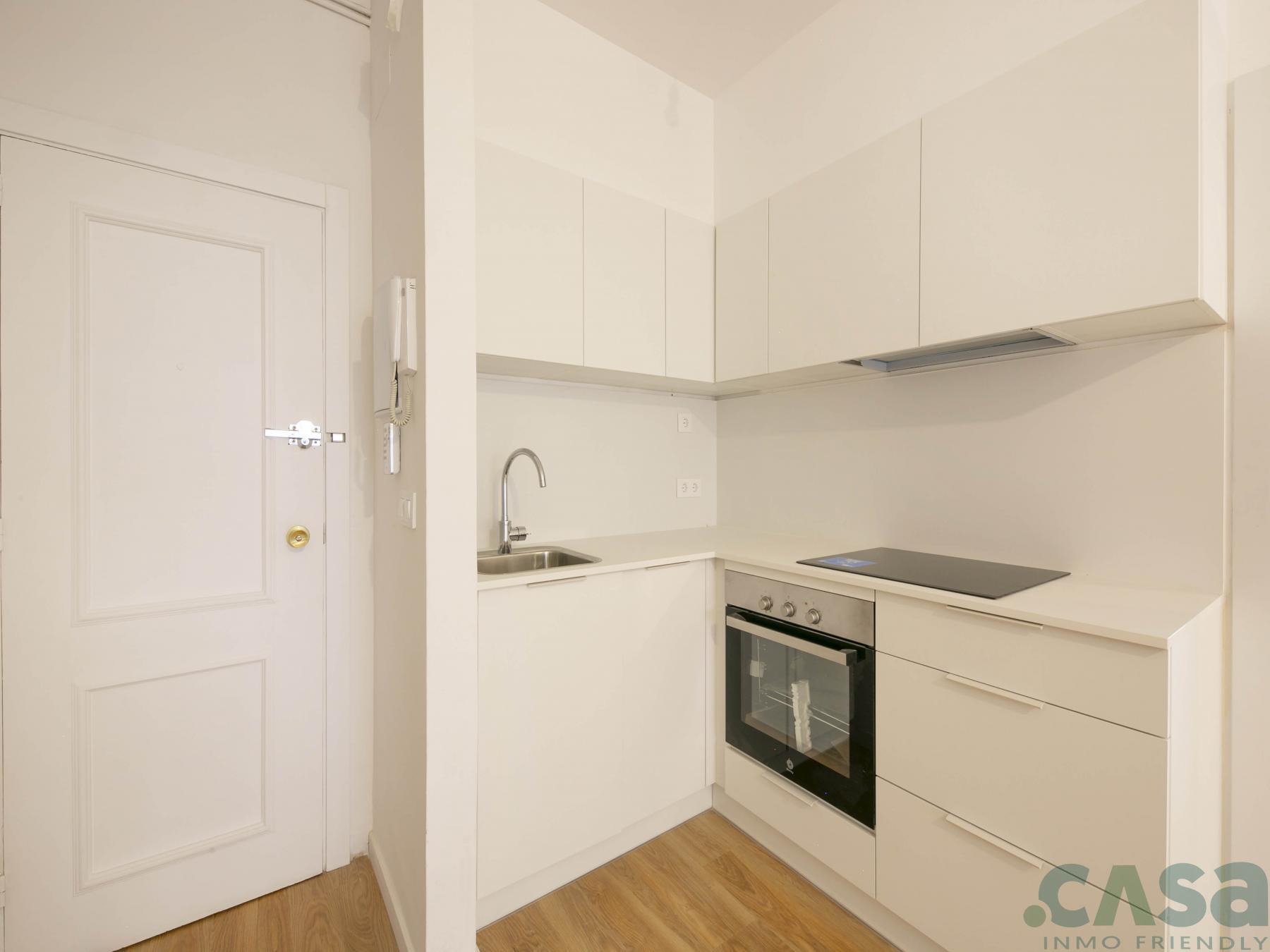 For sale of flat in Barcelona