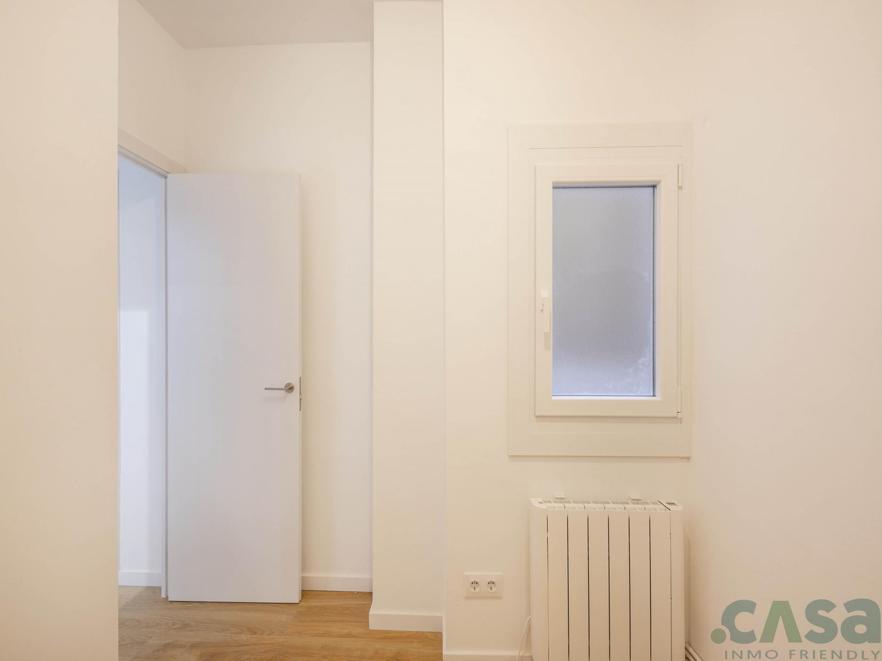 For sale of flat in Barcelona
