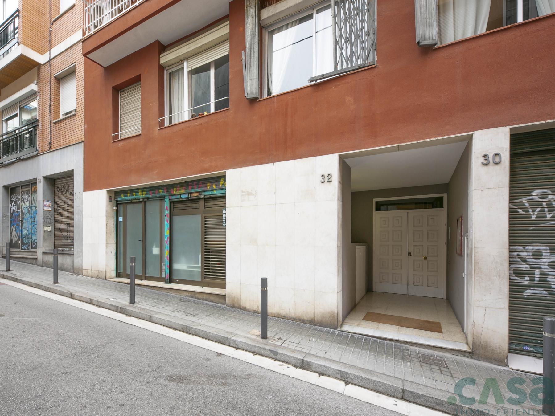 For sale of flat in Barcelona