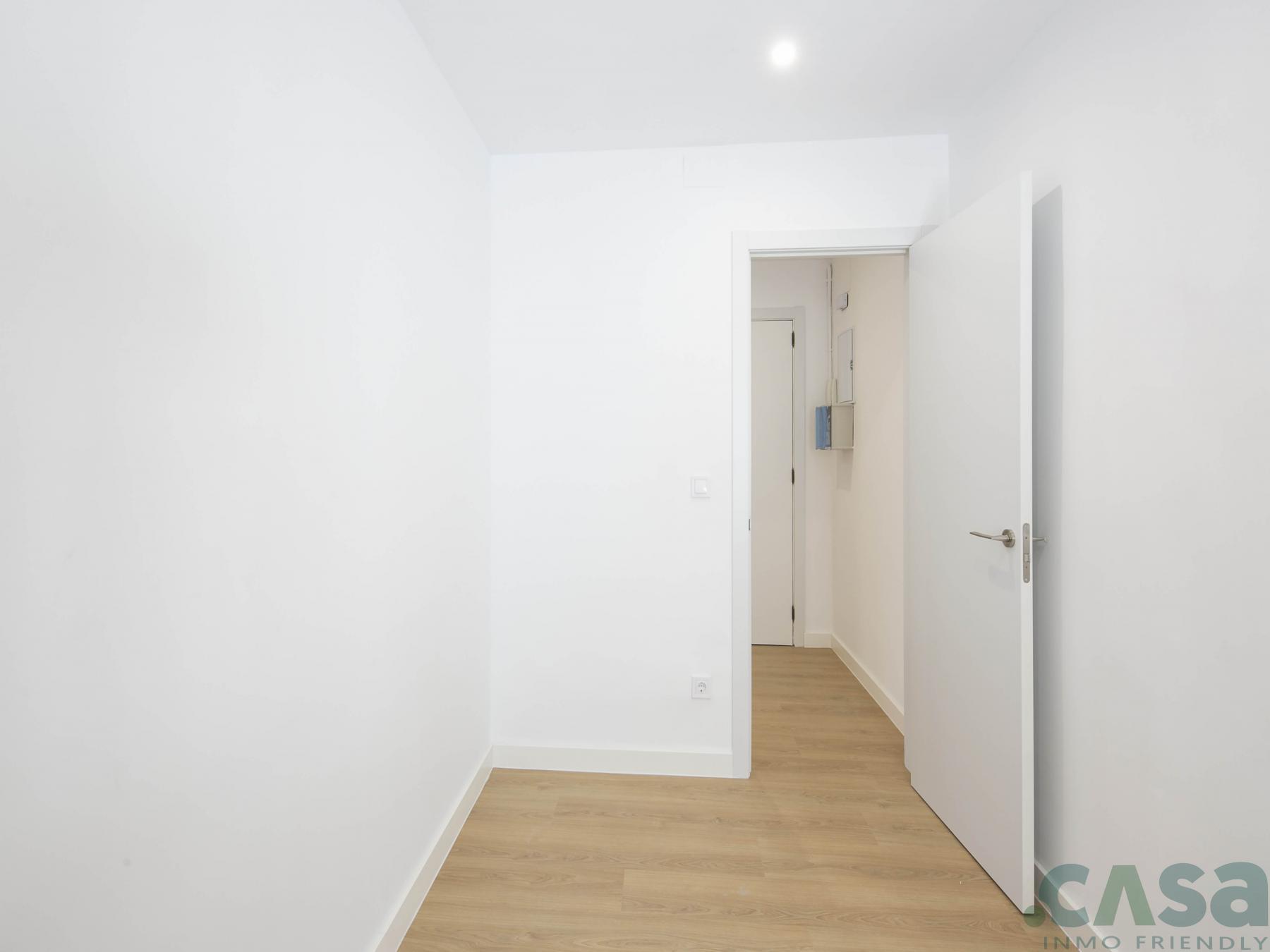 For sale of flat in Barcelona