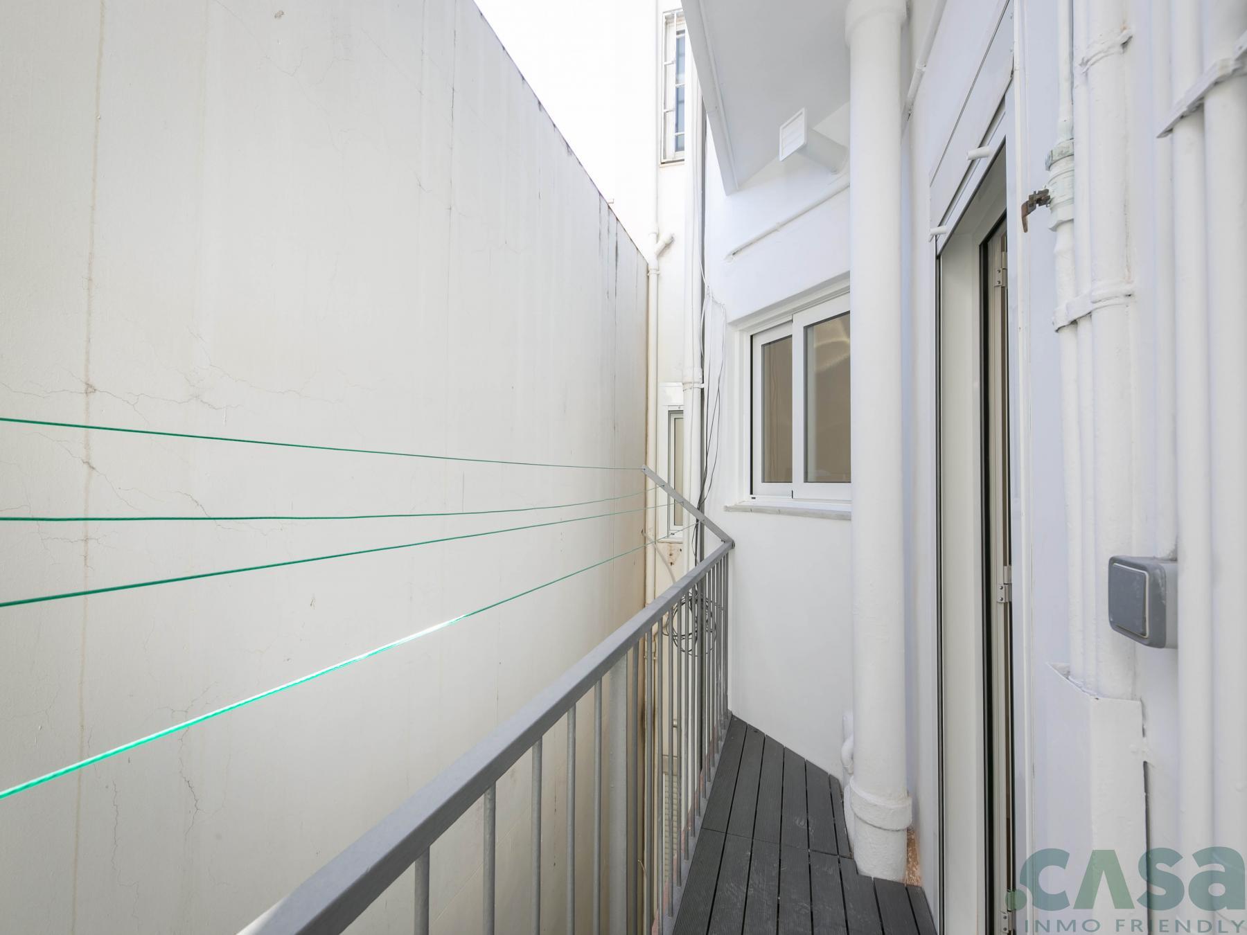 For sale of flat in Barcelona