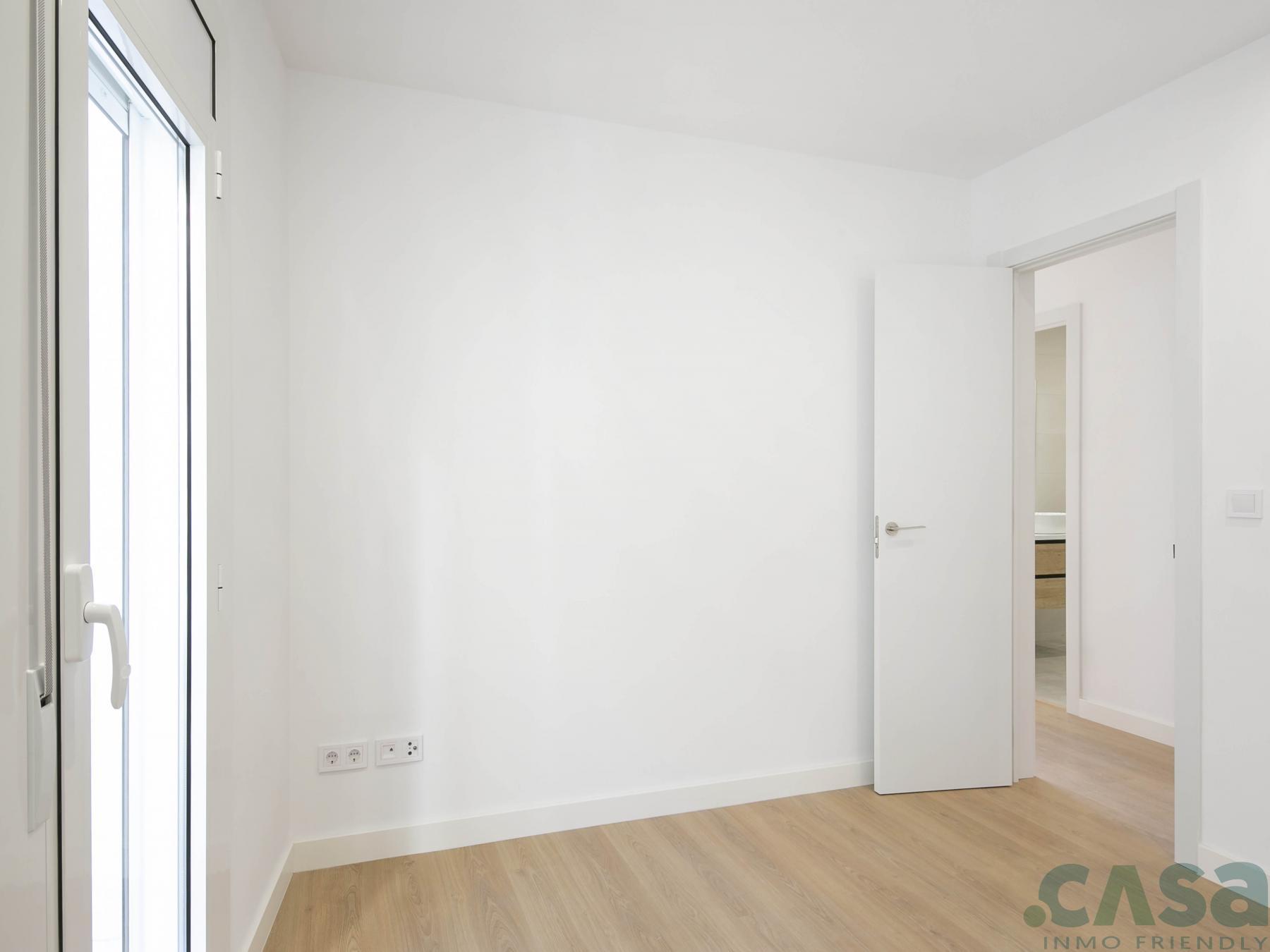 For sale of flat in Barcelona