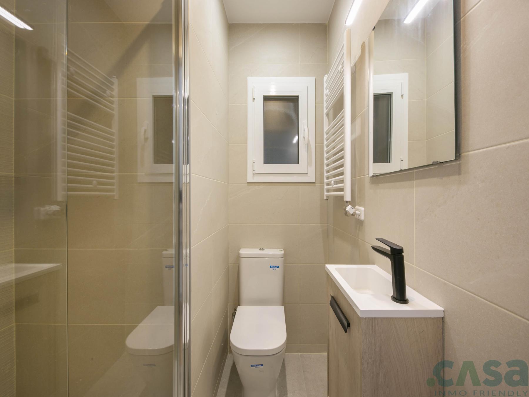 For sale of flat in Barcelona