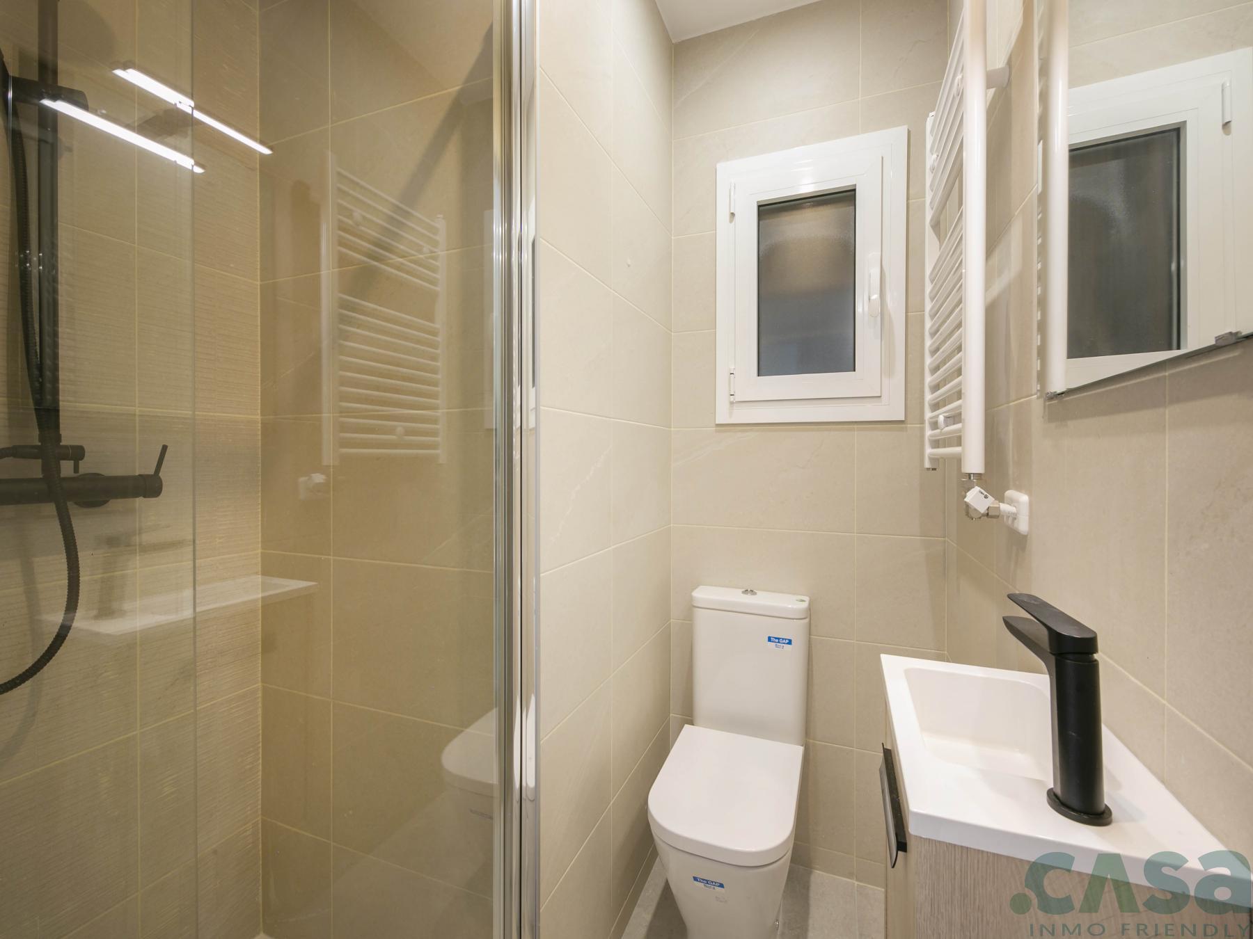 For sale of flat in Barcelona