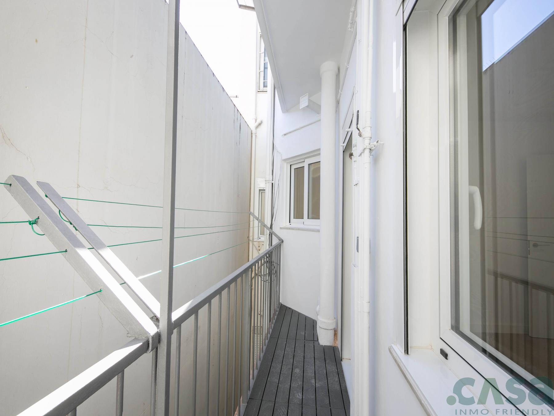 For sale of flat in Barcelona