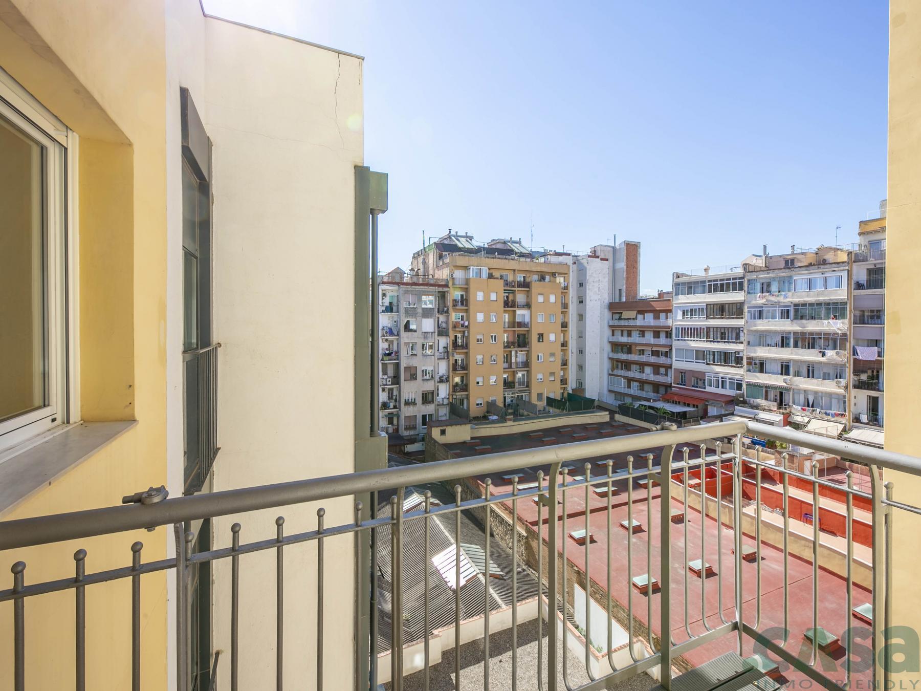 For sale of flat in Barcelona