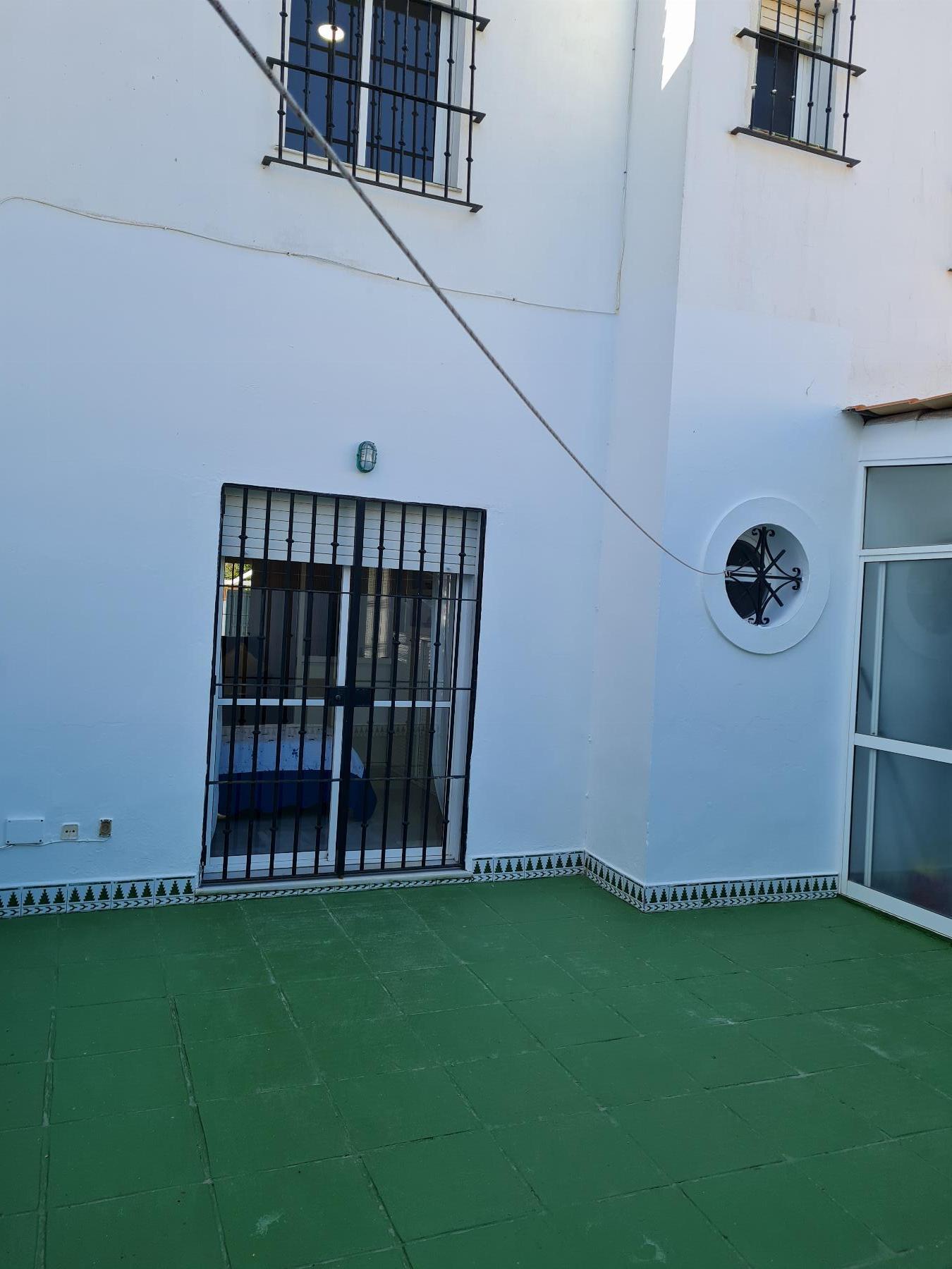 For rent of bungalow in El Puerto de Santa María