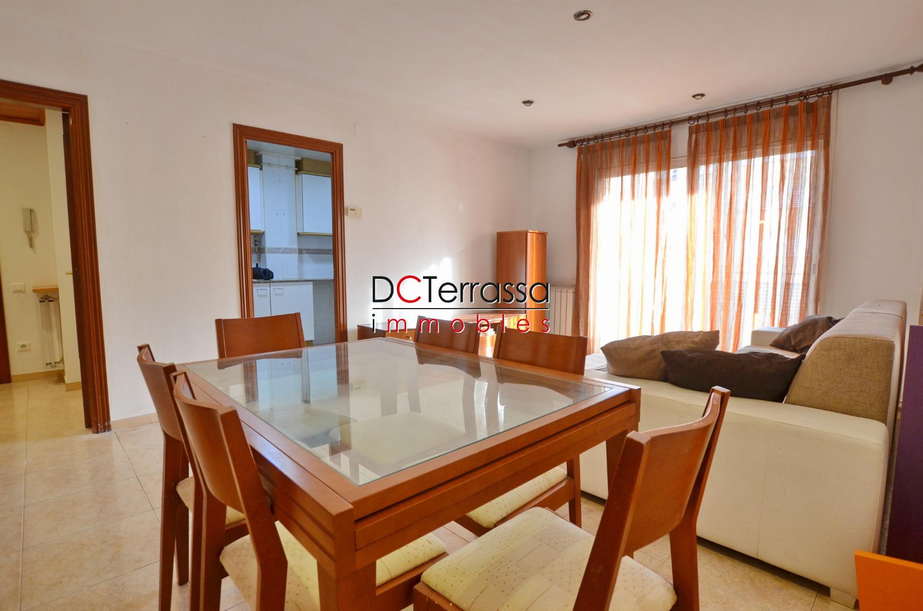 For sale of flat in Terrassa