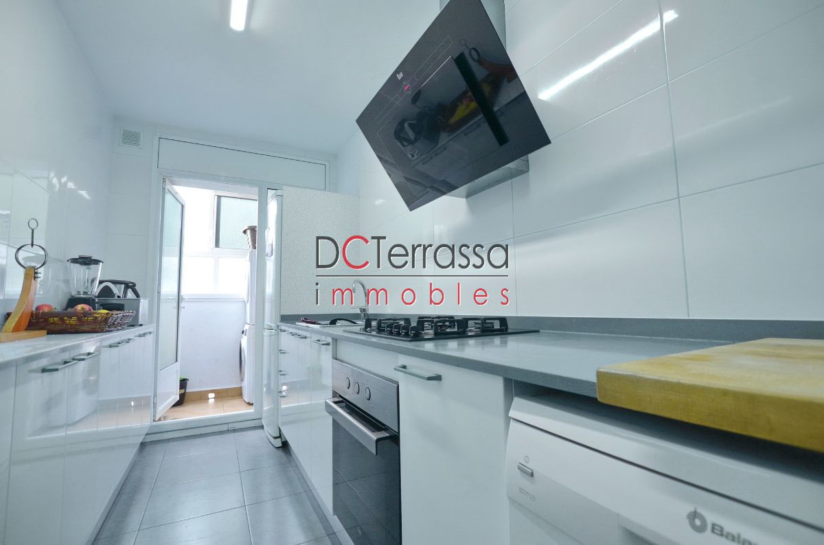 For sale of flat in Terrassa