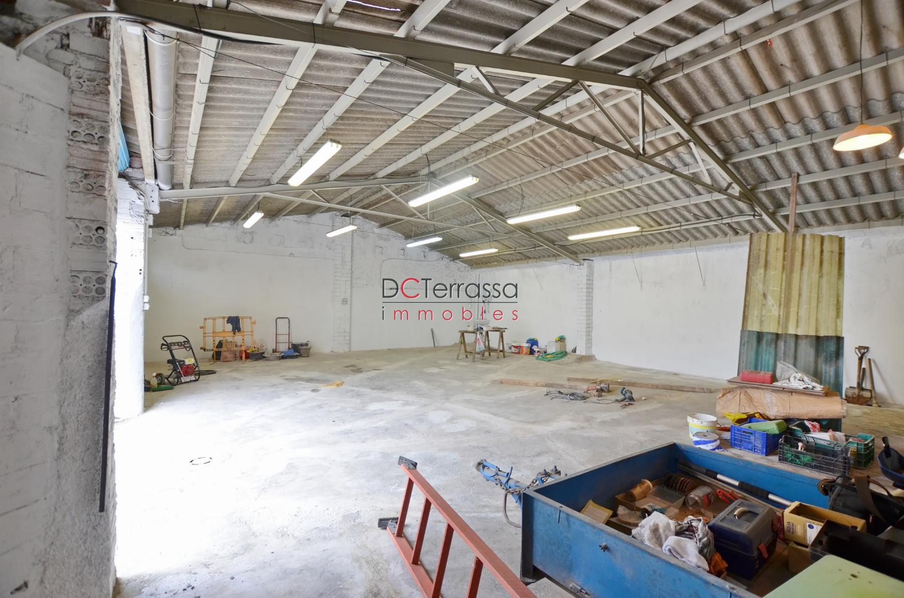 Alquiler de nave en Terrassa
