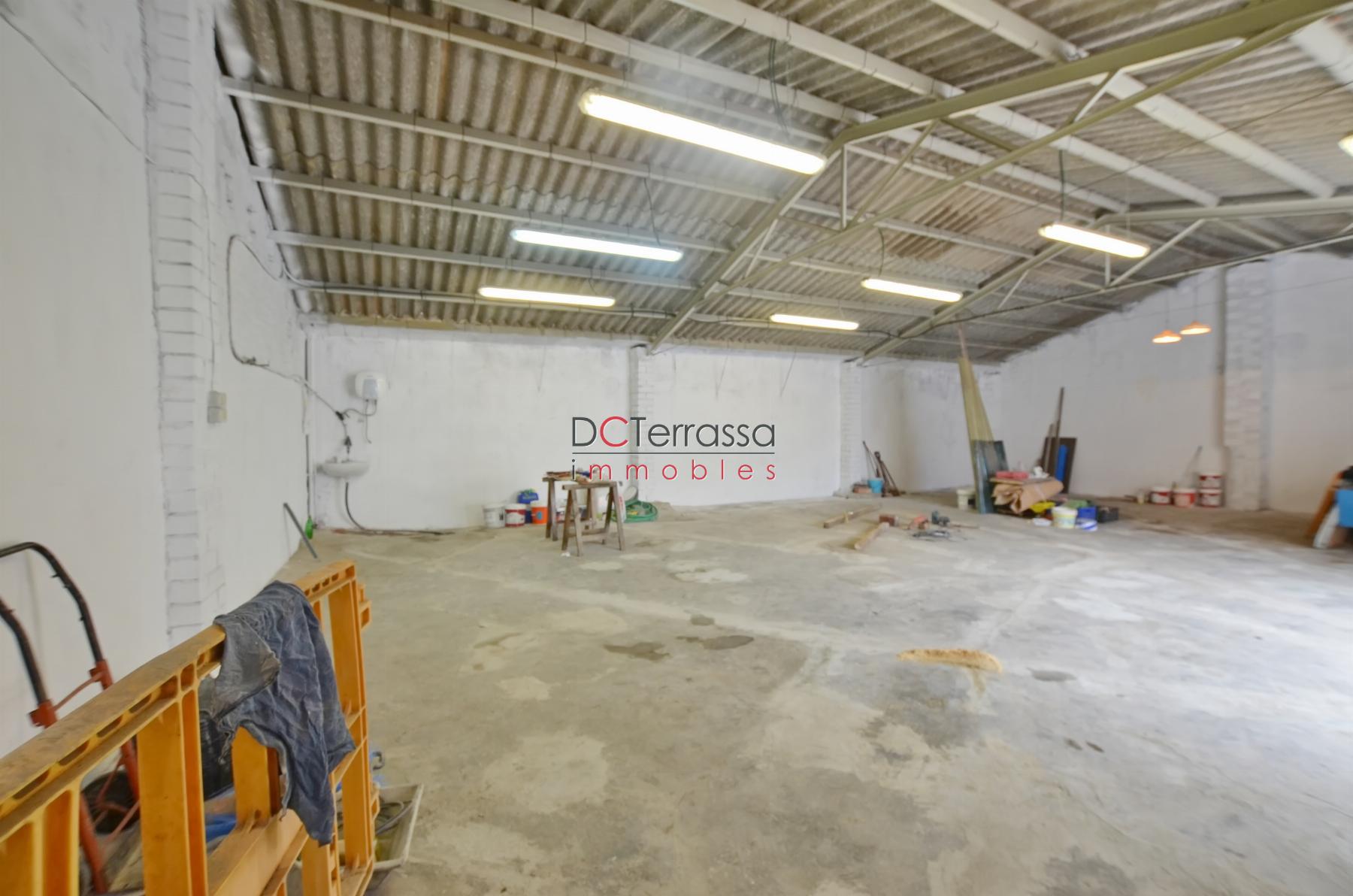 Alquiler de nave en Terrassa