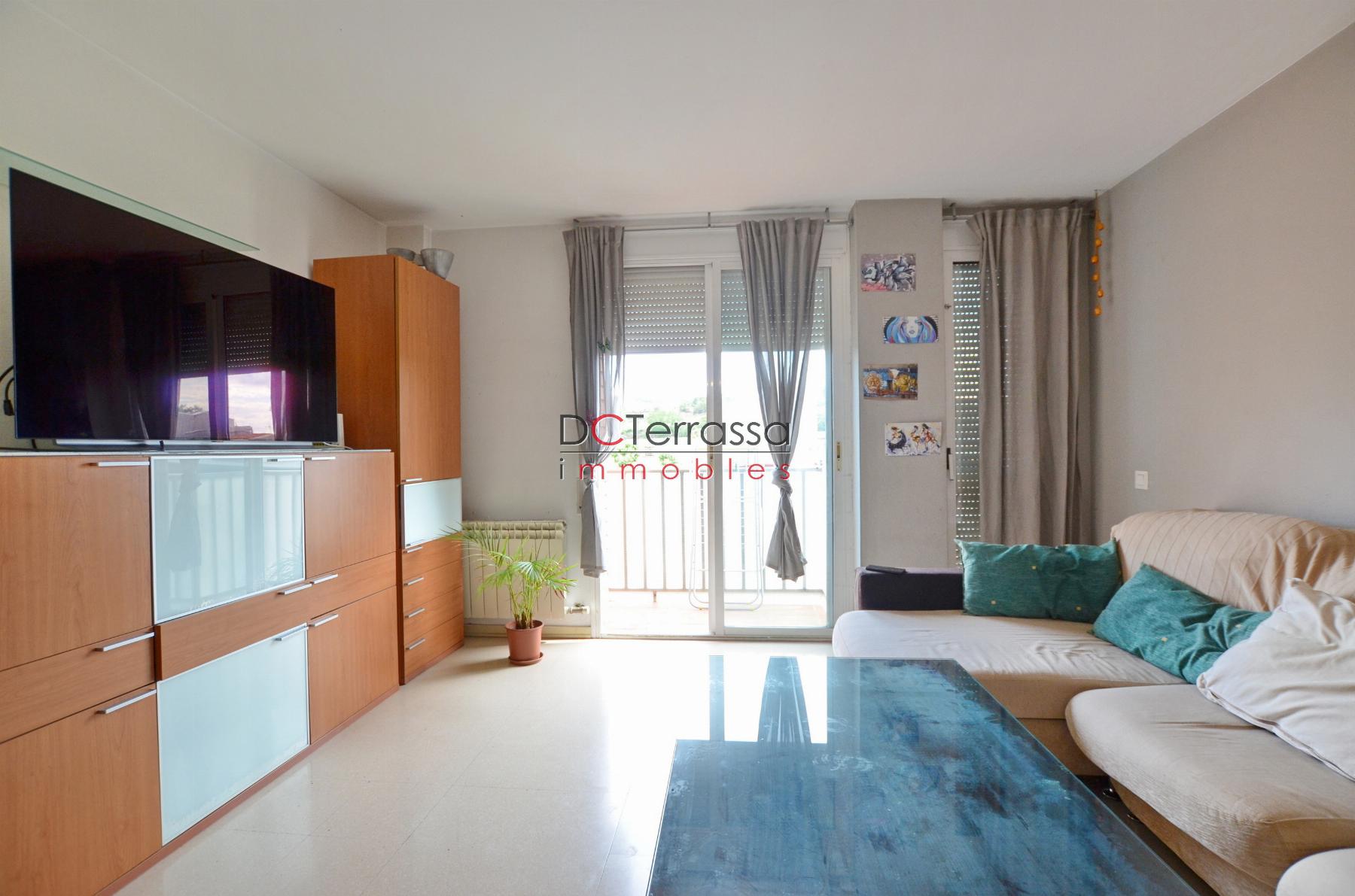 For sale of flat in Terrassa