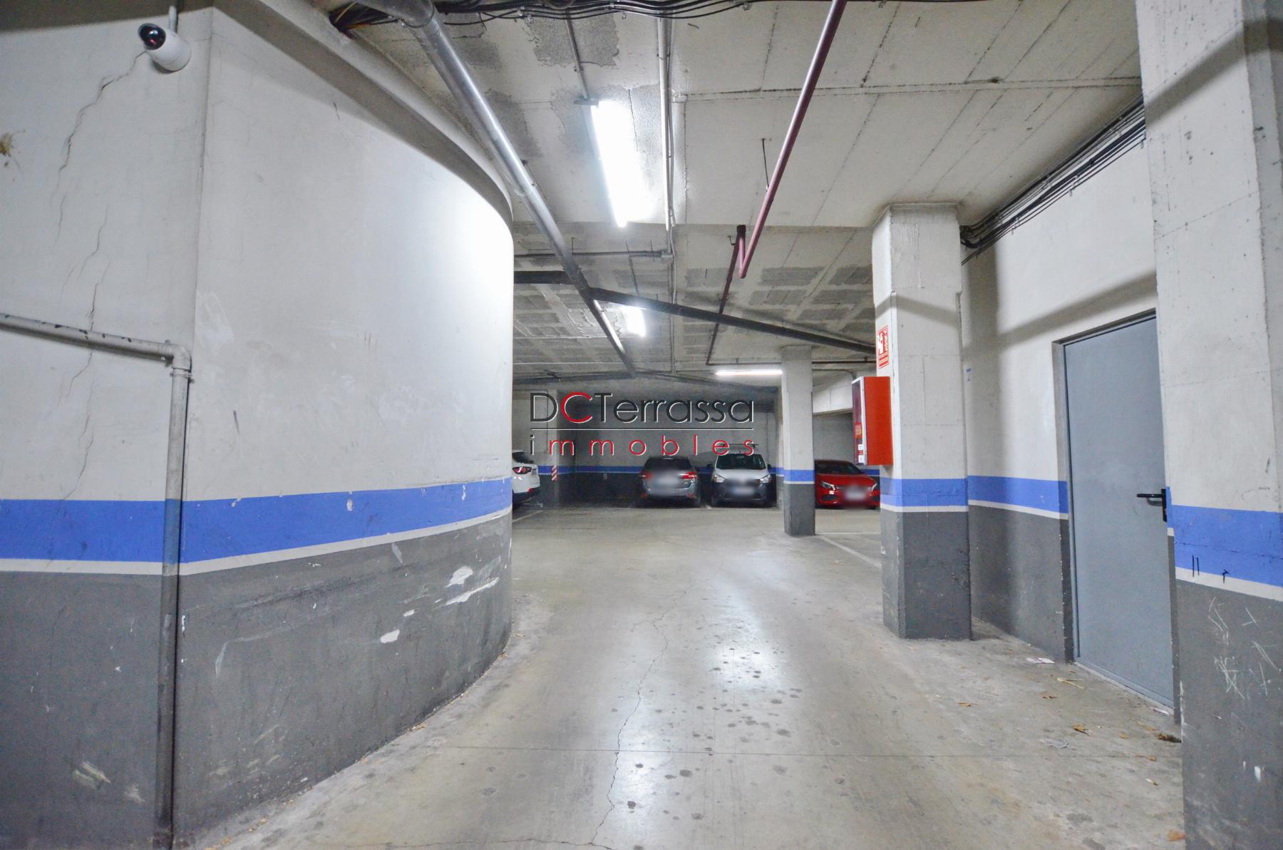 For sale of flat in Terrassa