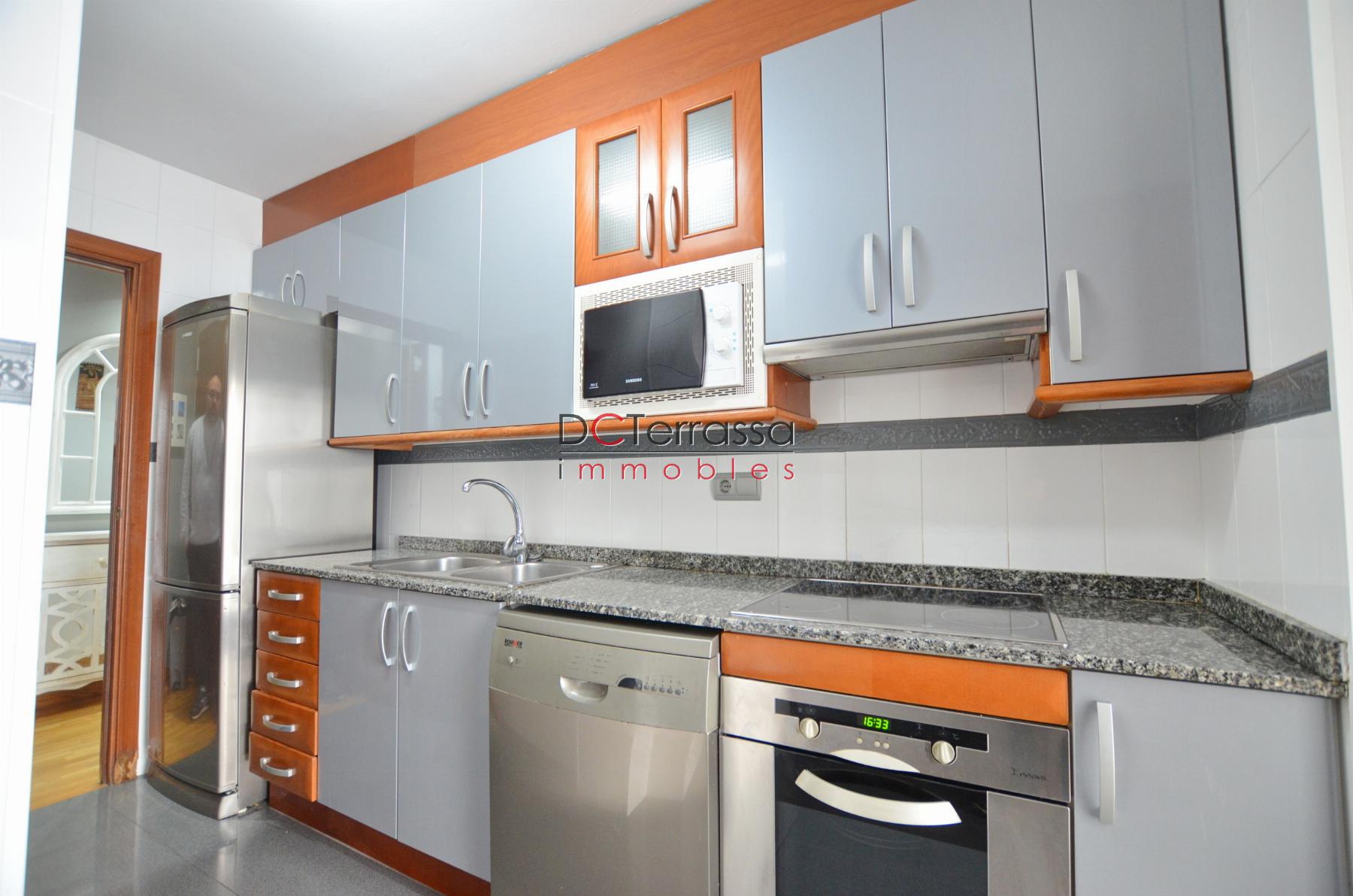 For sale of flat in Terrassa