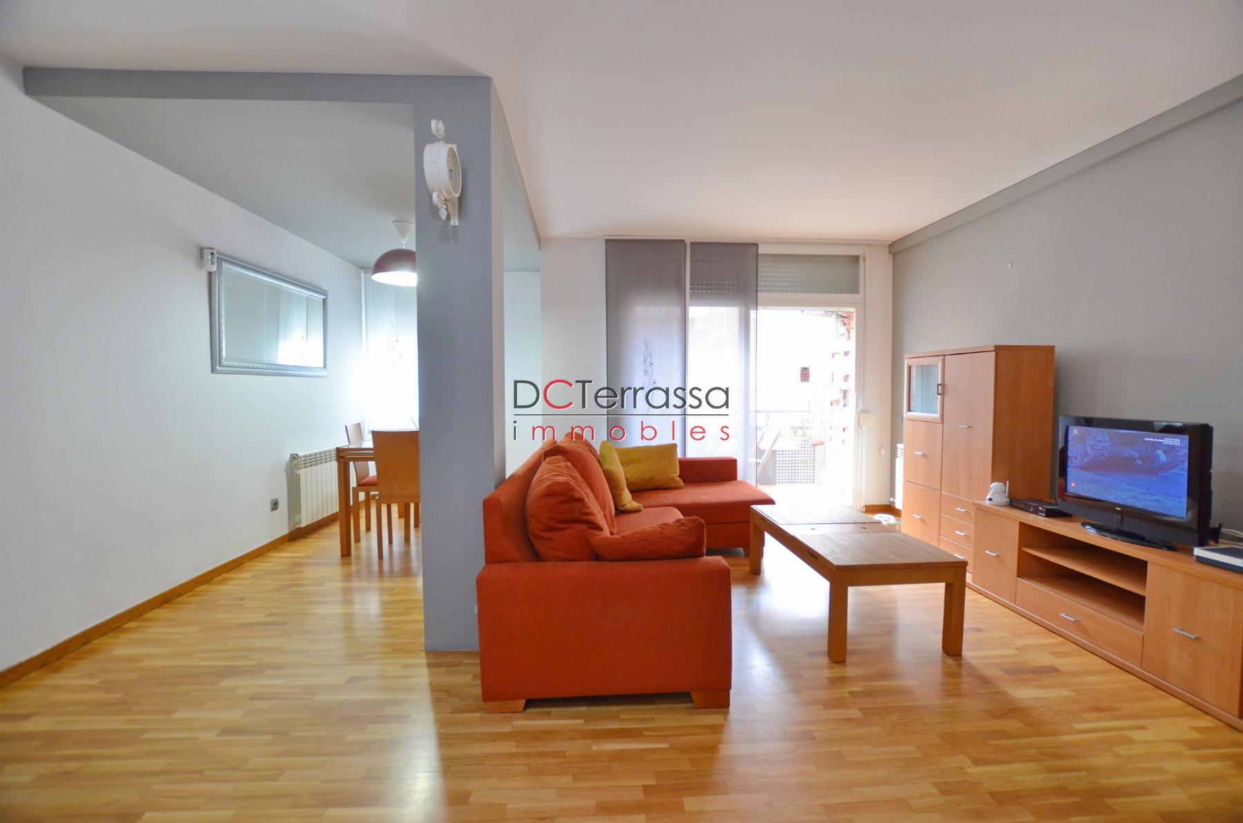 For sale of flat in Terrassa