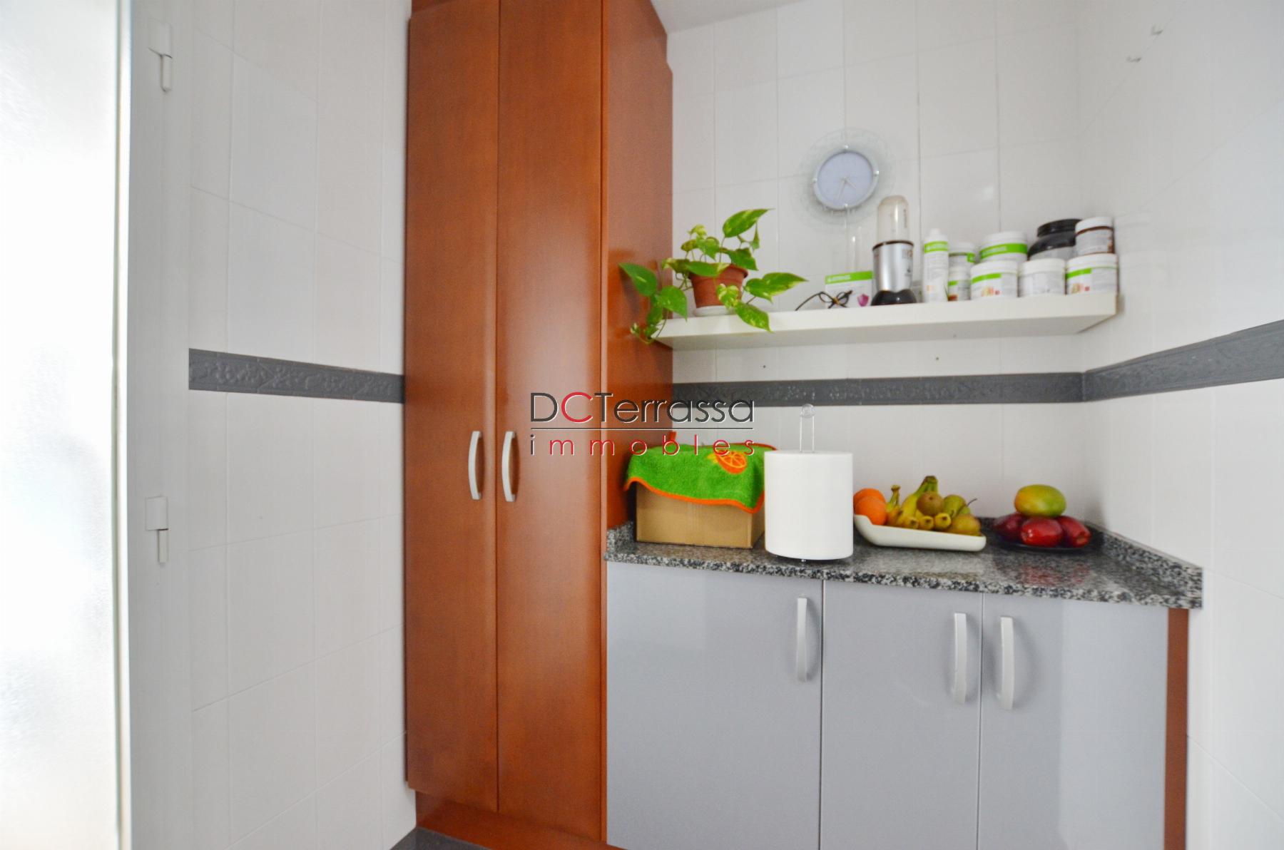 For sale of flat in Terrassa