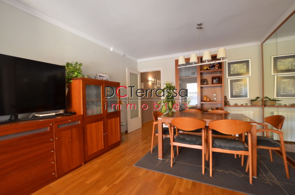 For sale of flat in Terrassa
