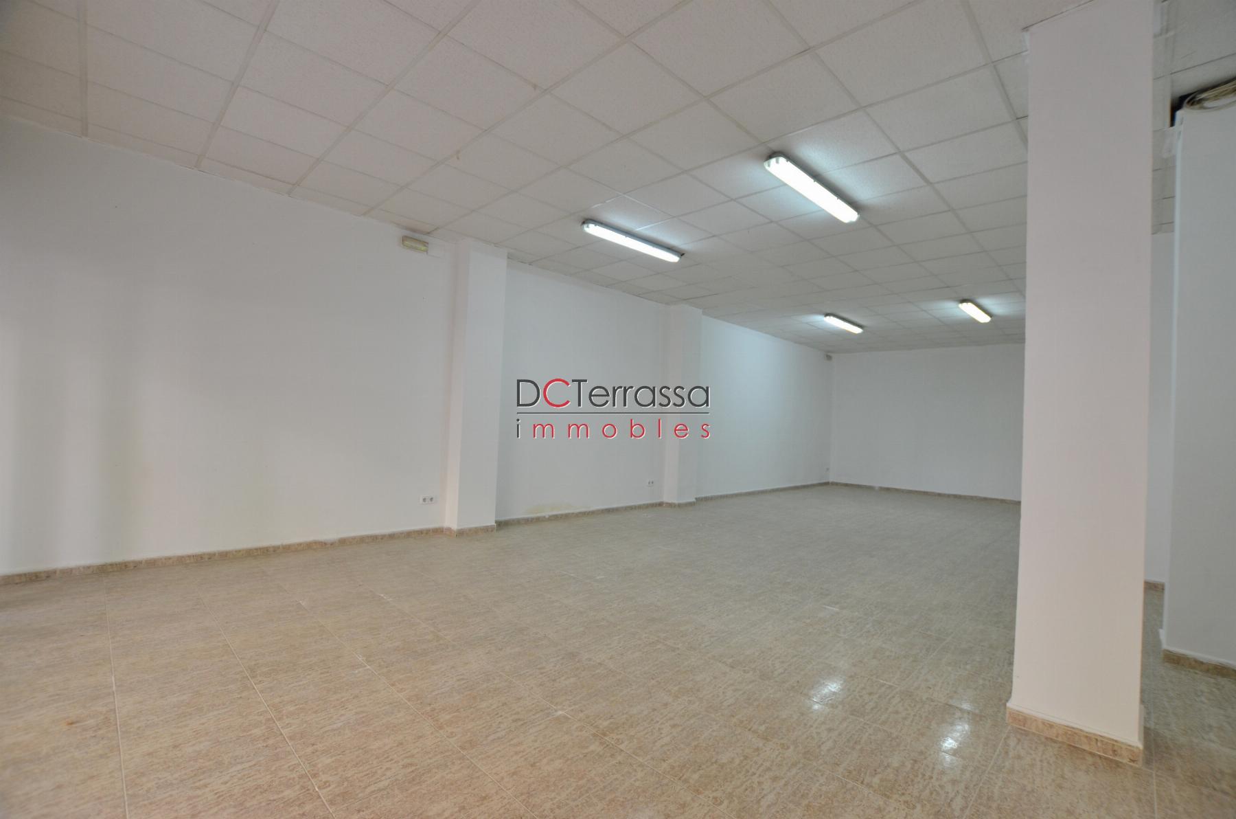 For rent of commercial in Terrassa