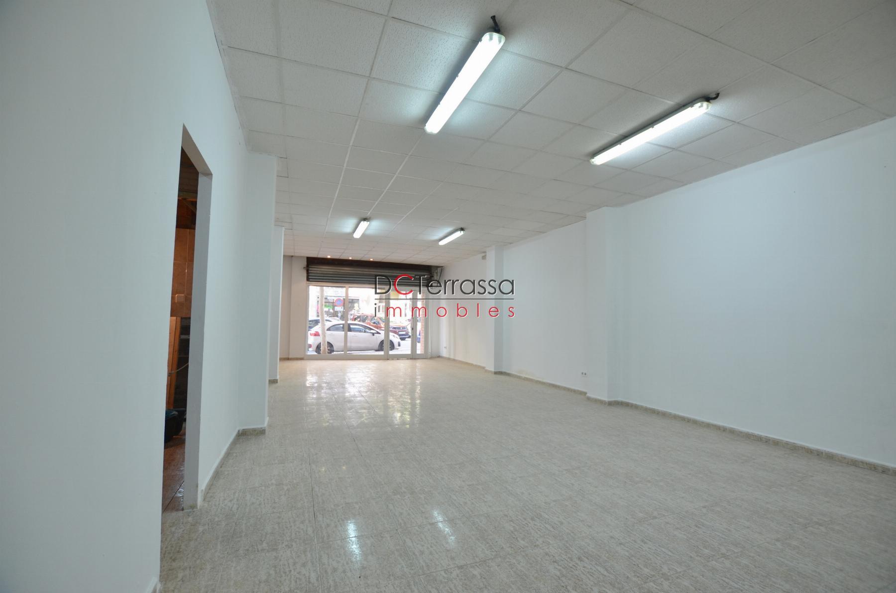 For rent of commercial in Terrassa