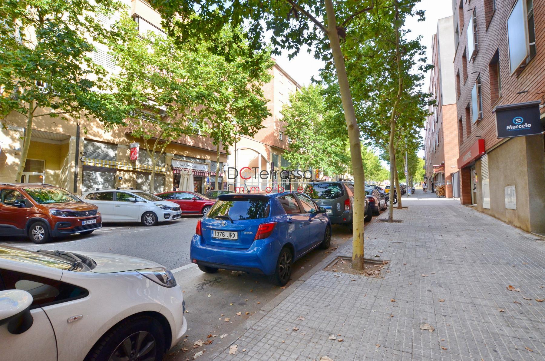 For rent of commercial in Terrassa