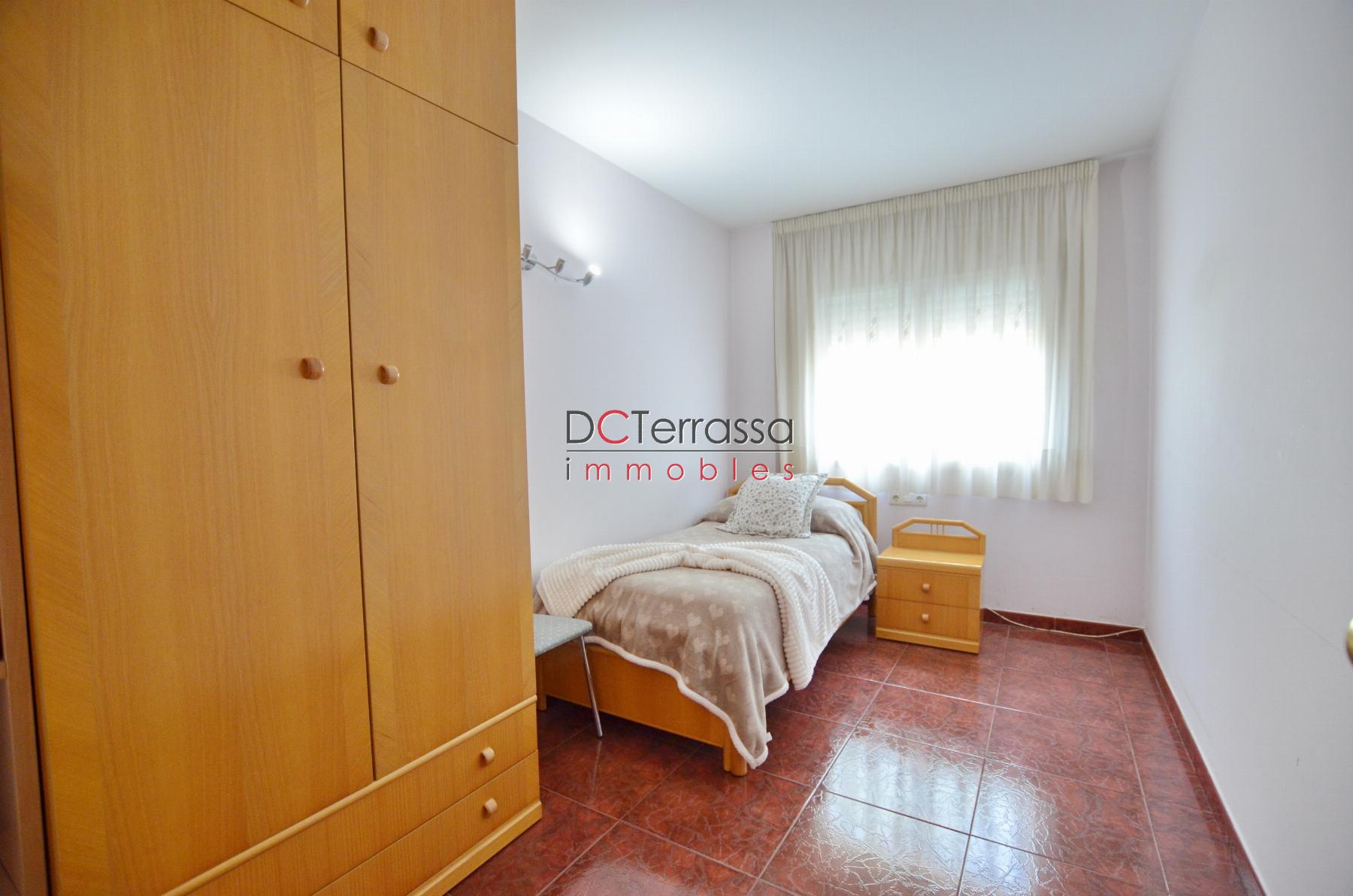 For sale of flat in Terrassa