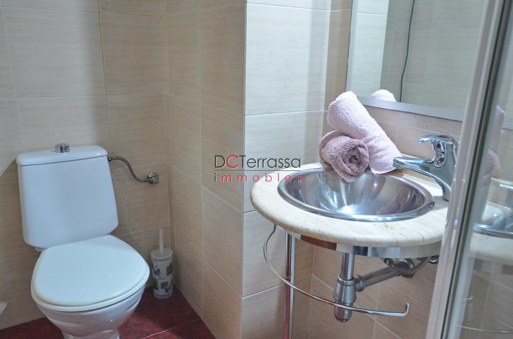 For sale of flat in Terrassa