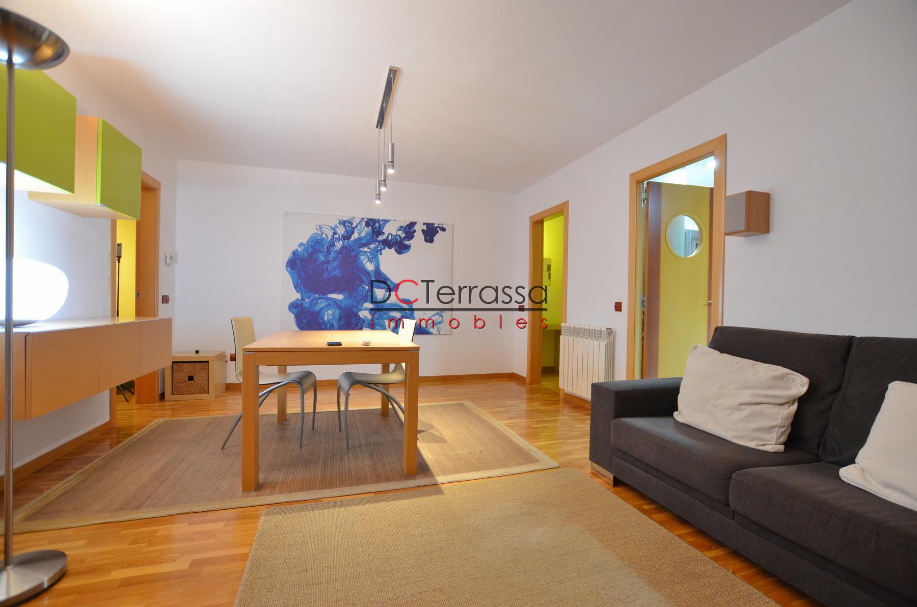 For sale of flat in Terrassa