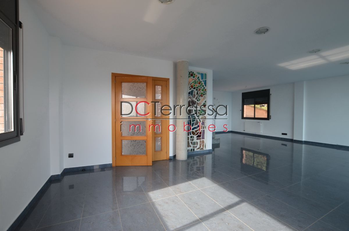 For sale of house in Terrassa