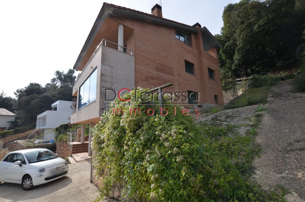 For sale of house in Terrassa