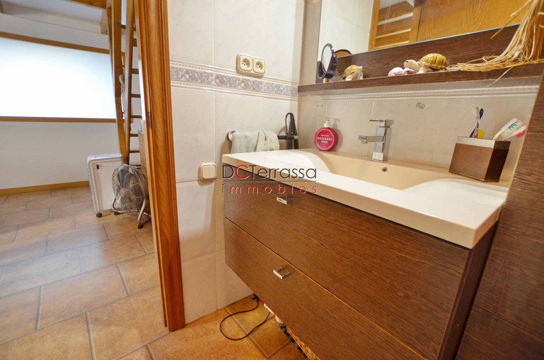 For sale of duplex in Terrassa