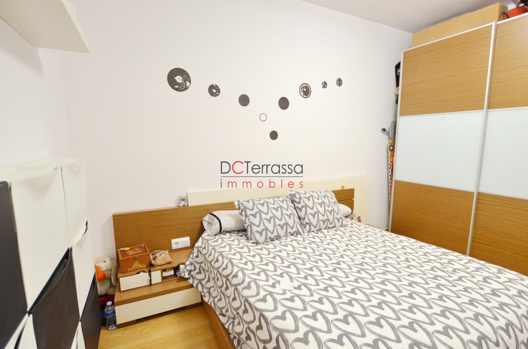 For sale of flat in Terrassa