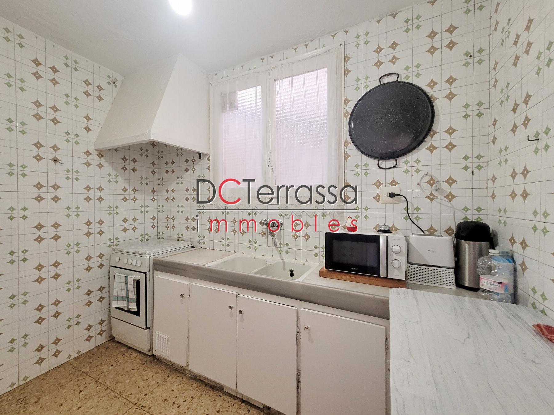 For sale of flat in Terrassa