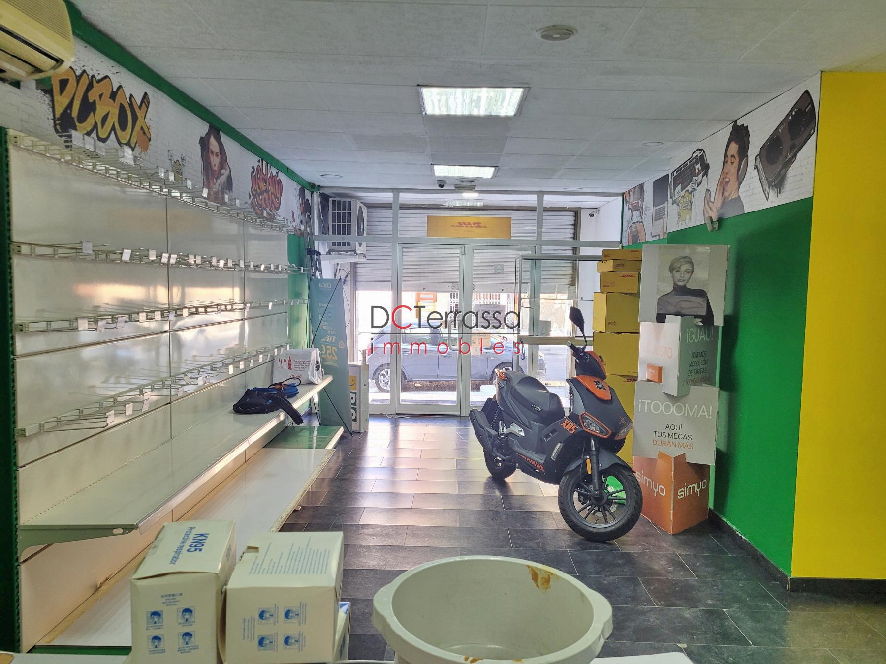 For rent of commercial in Terrassa