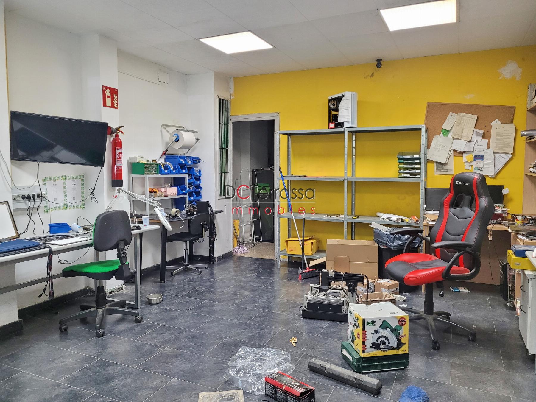 For rent of commercial in Terrassa