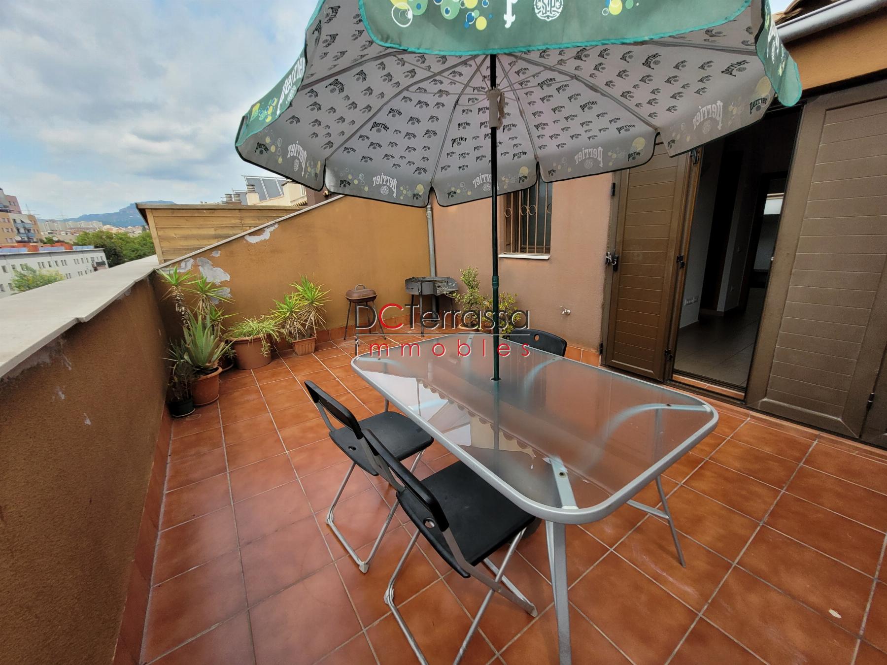 For sale of duplex in Terrassa