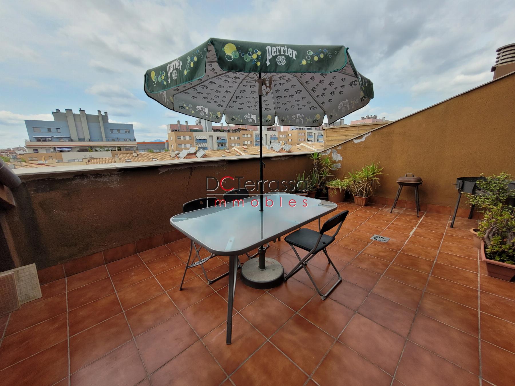 For sale of duplex in Terrassa