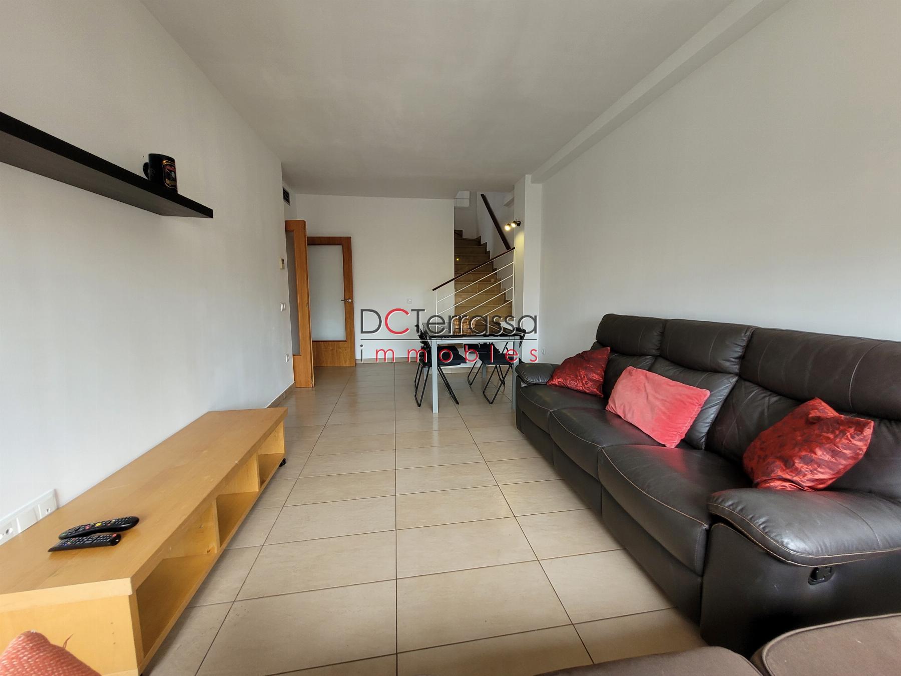 For sale of duplex in Terrassa