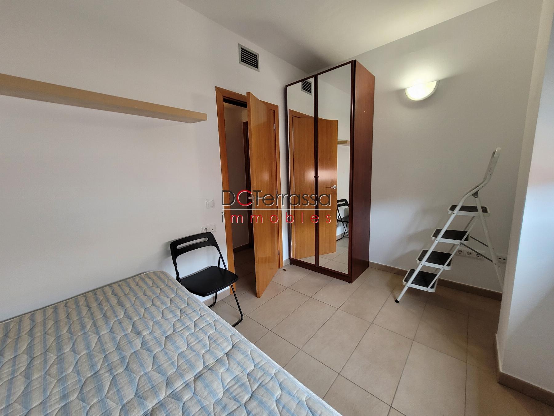For sale of duplex in Terrassa