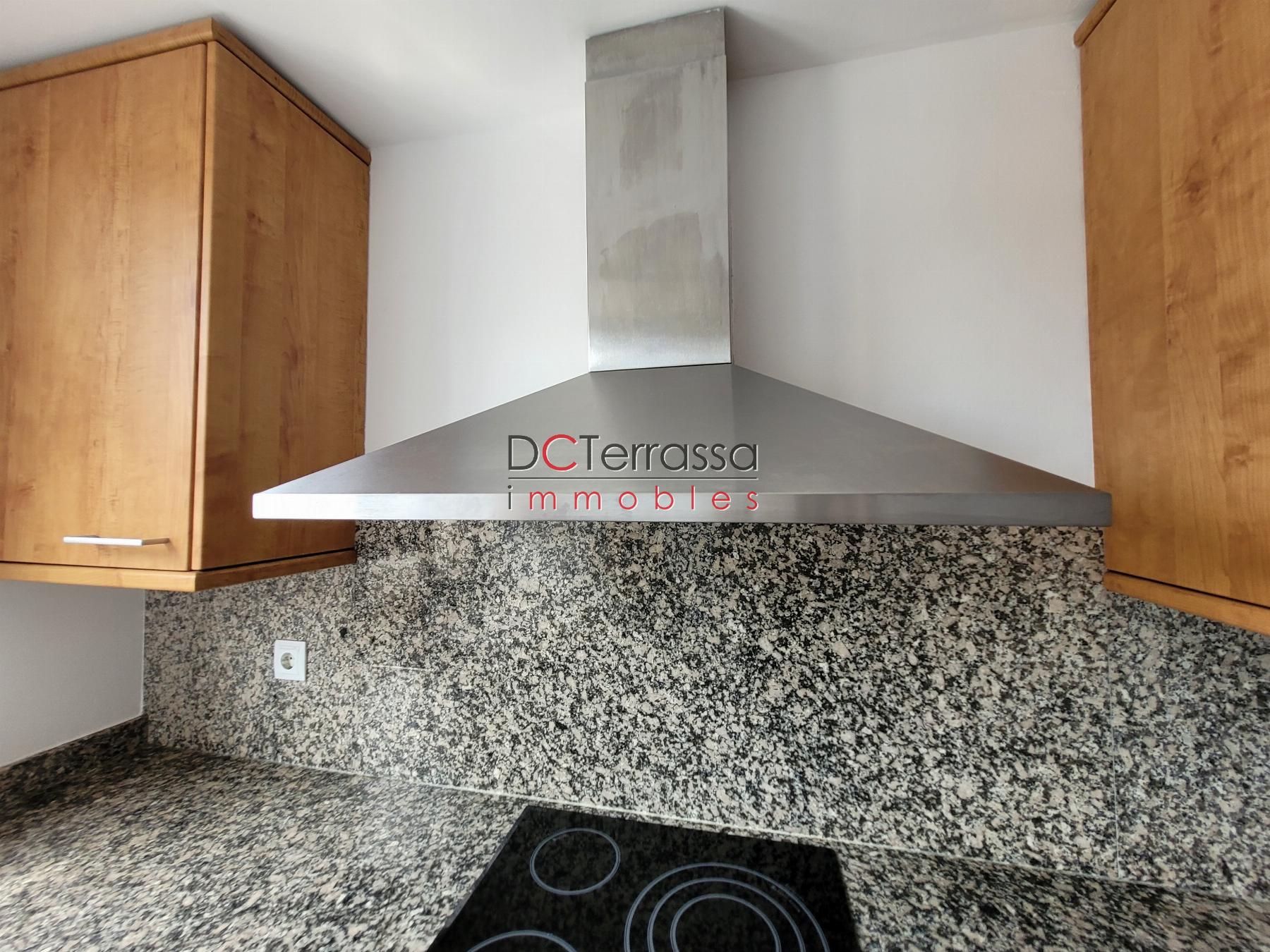 For sale of duplex in Terrassa