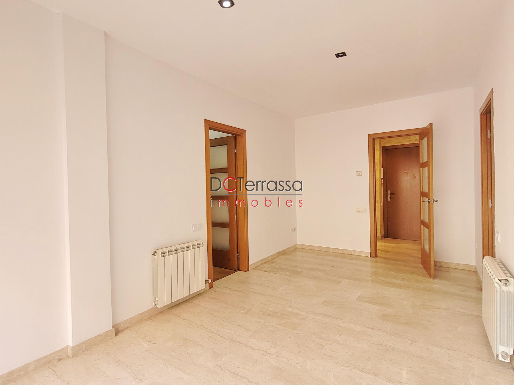 For rent of flat in Terrassa