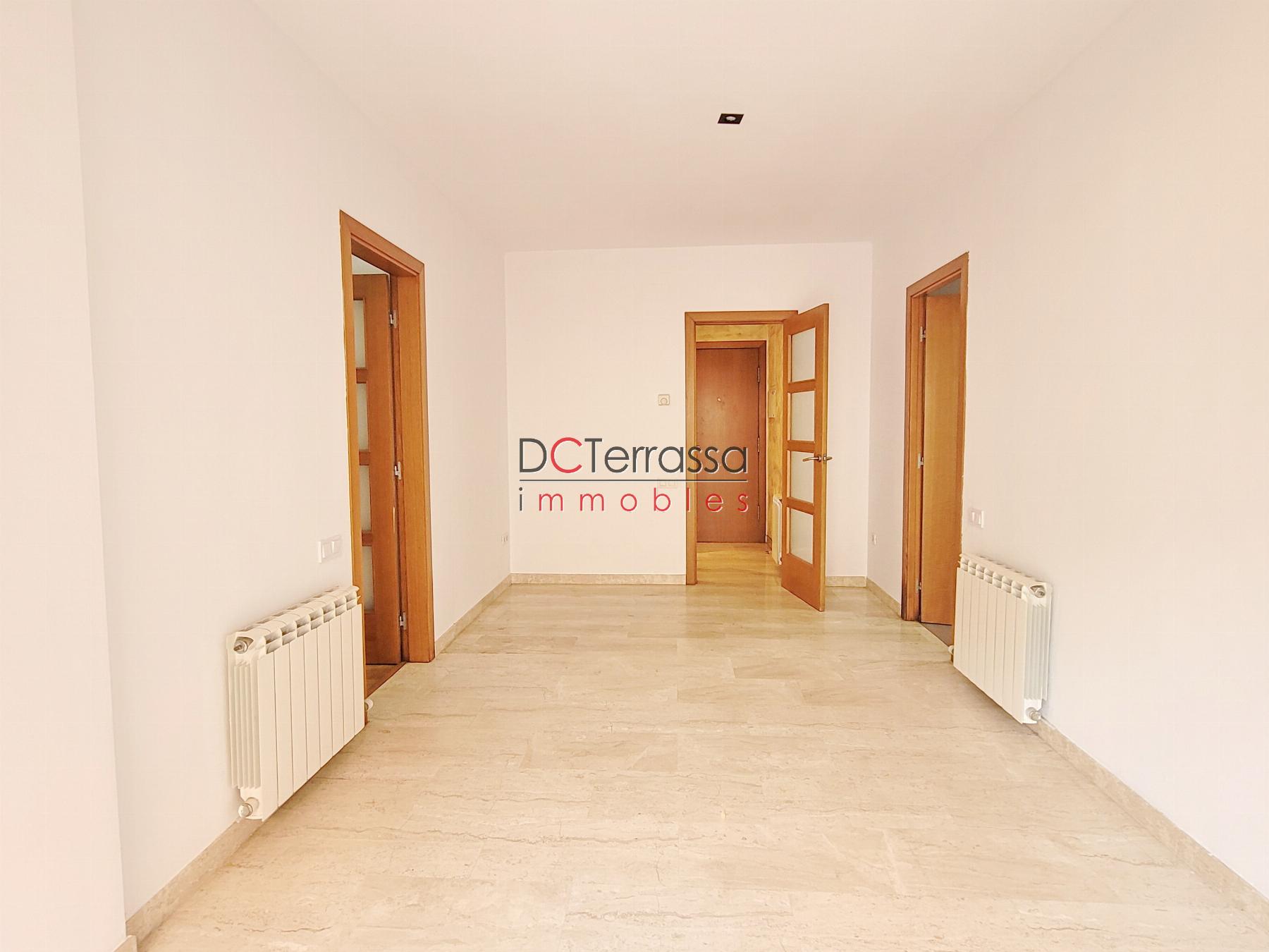 For rent of flat in Terrassa