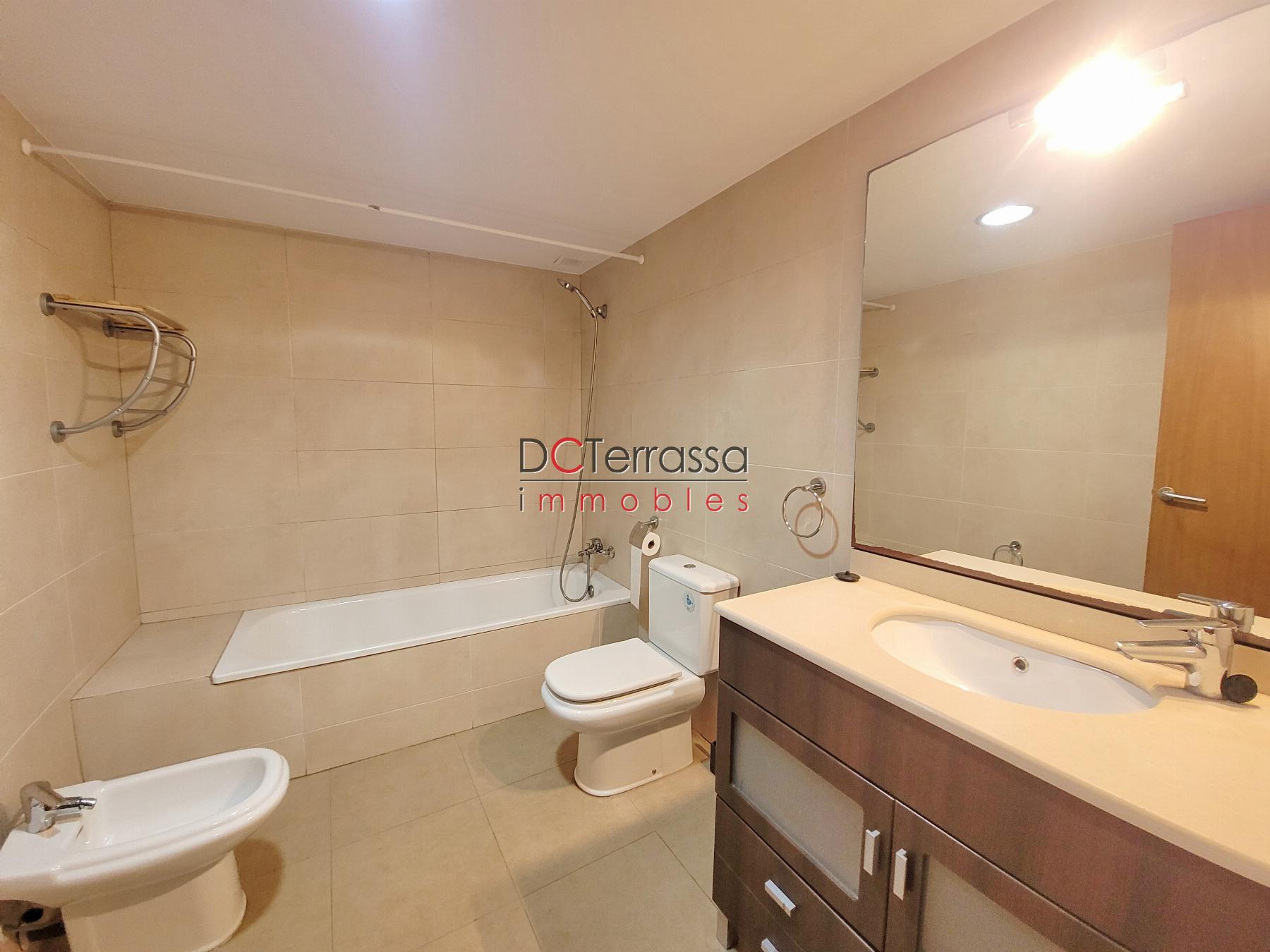 For rent of flat in Terrassa
