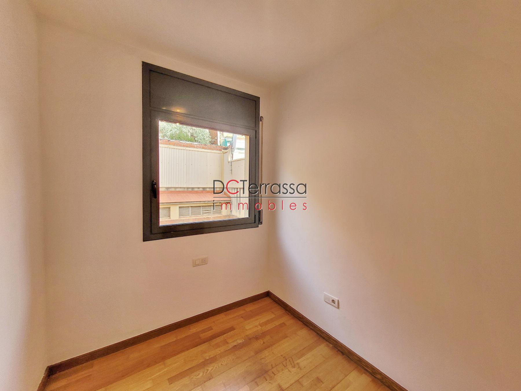 For rent of flat in Terrassa
