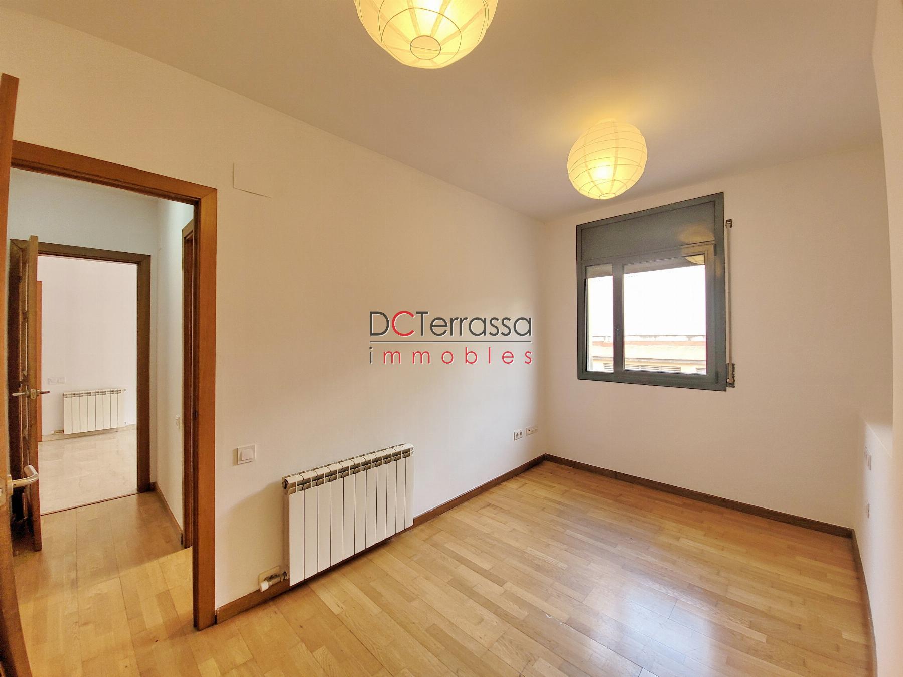 For rent of flat in Terrassa